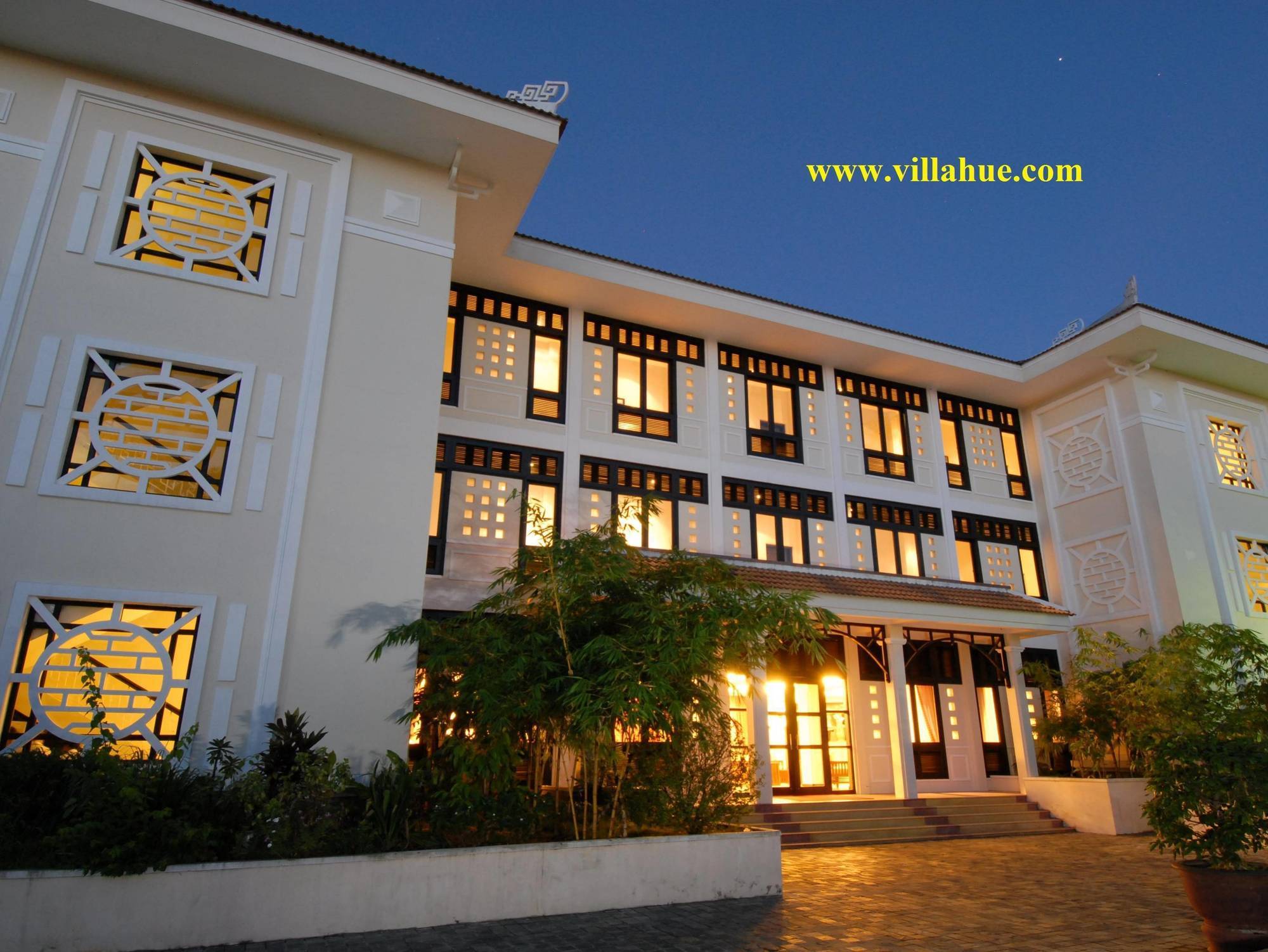 Villa Hue Hotel Buitenkant foto